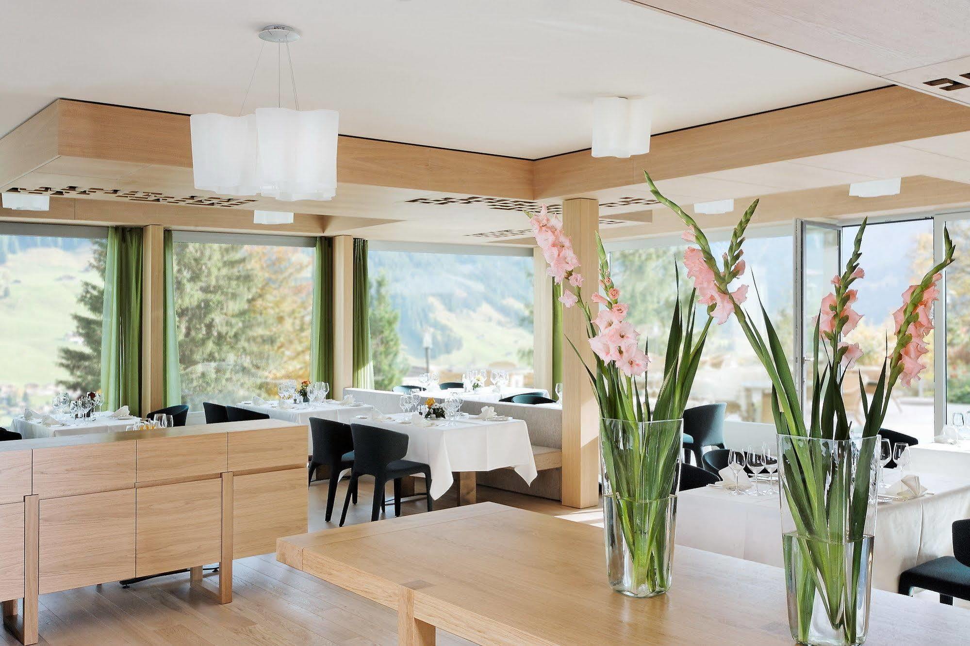 Bellevue Parkhotel & Spa - Relais & Chateaux Adelboden Exterior photo